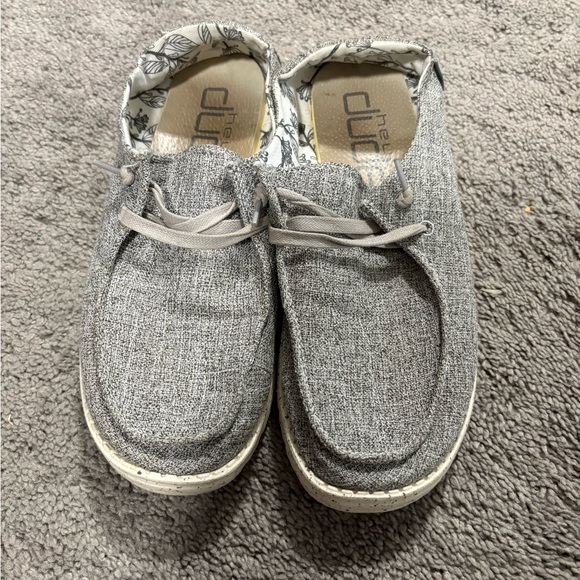 Hey Dude Women’s Gray Slip-On Loafers - Picture 4 of 6